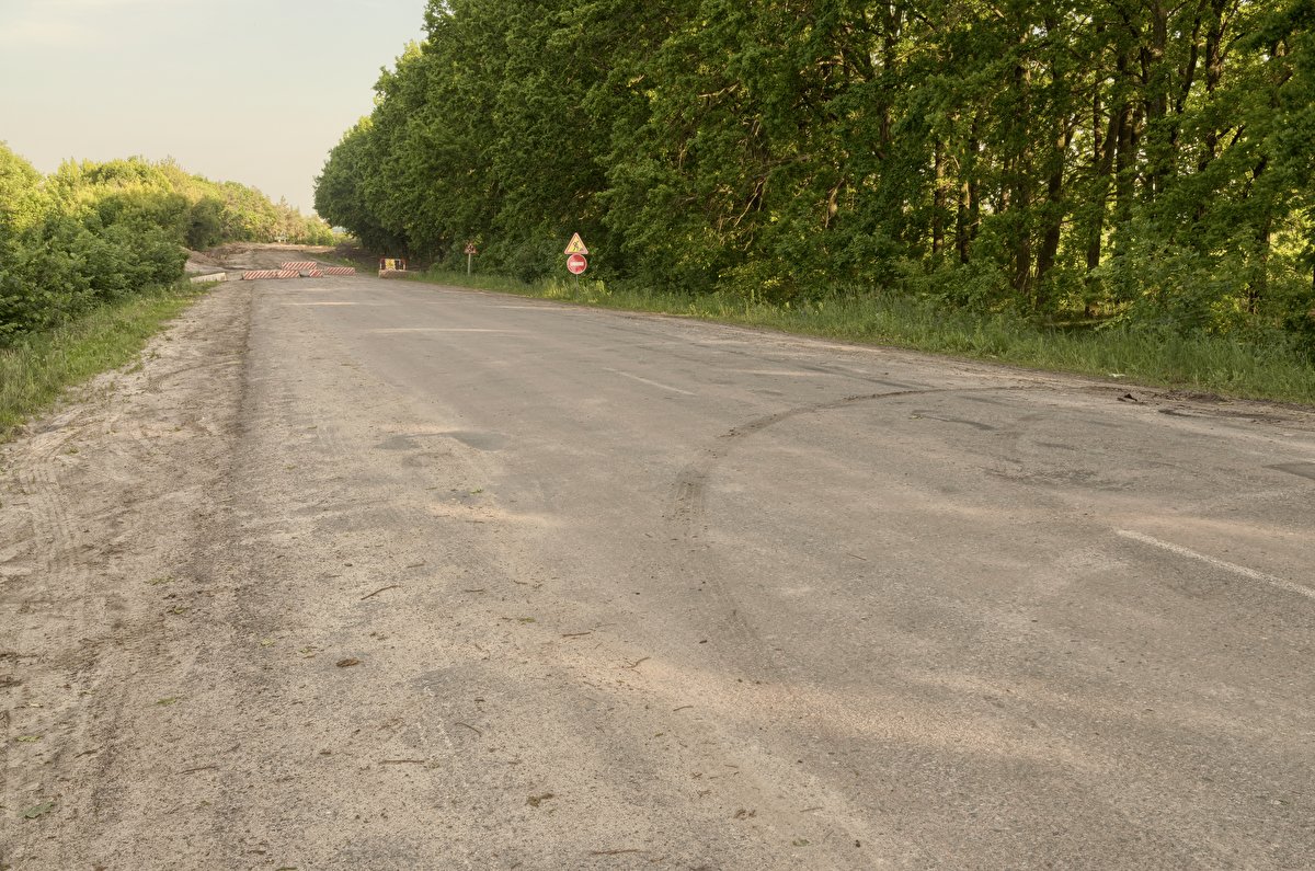 Small Rural Road 02 backplate