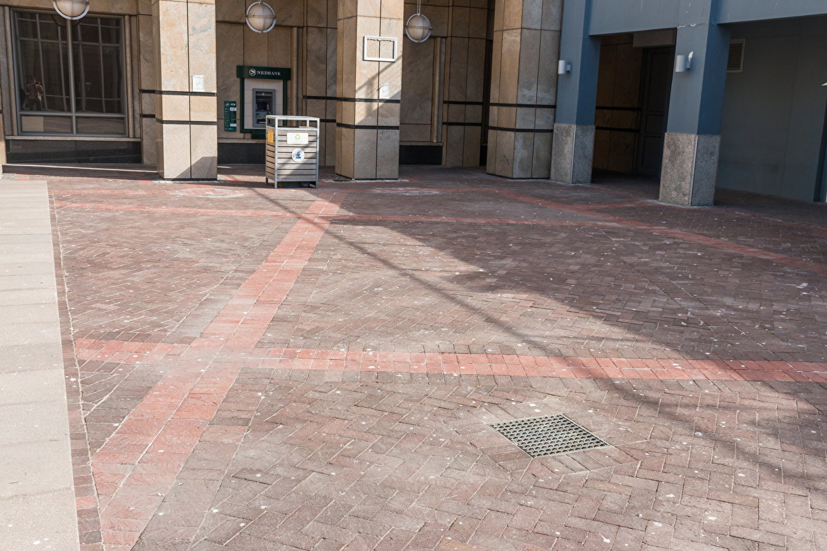 Urban Courtyard backplate