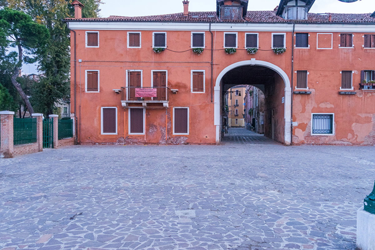 Venice Dawn 1 backplate