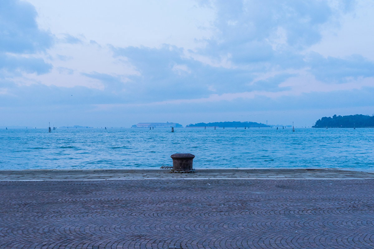 Venice Dawn 1 backplate
