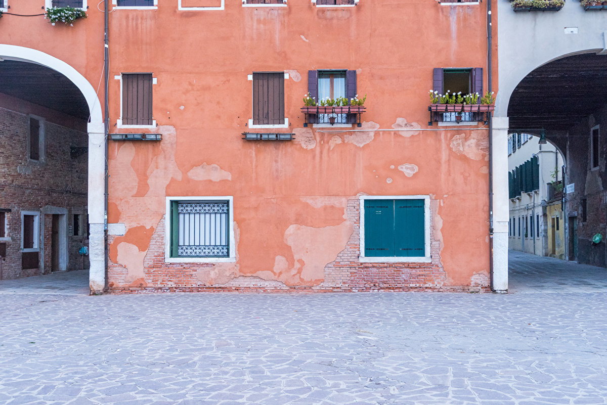 Venice Dawn 1 backplate
