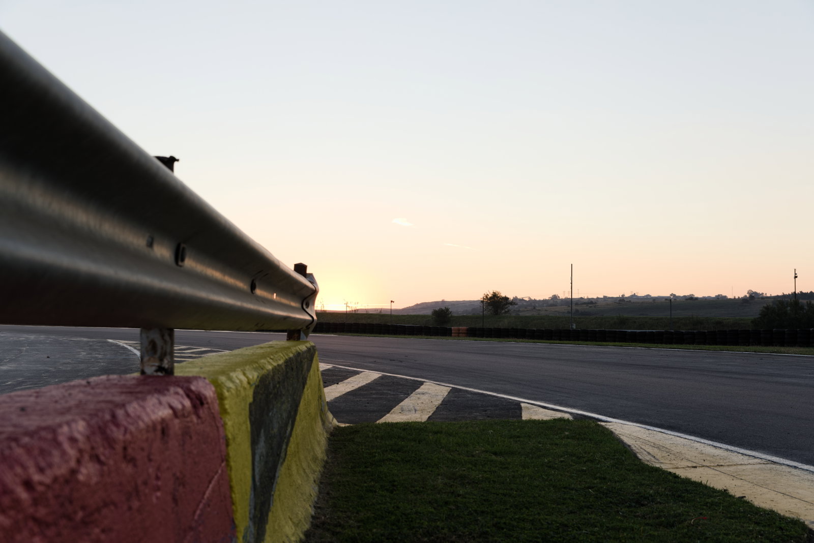 Zwartkops Straight Sunset backplate