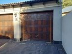 Wooden Garage Door - Context_1